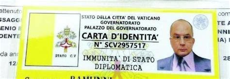 Genova, truffatore seriale incastrato grazie a Le Iene: .